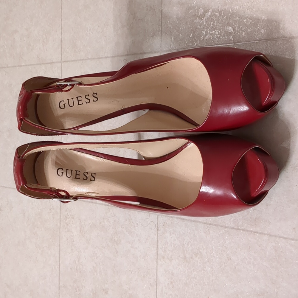 Guess red heels open toe shoes that buckle at ankle size 8 and 1/2